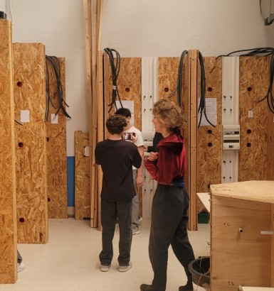 Un atelier cinéma dans les classes de 1ère CAP Menuisier fabricant et Electricien