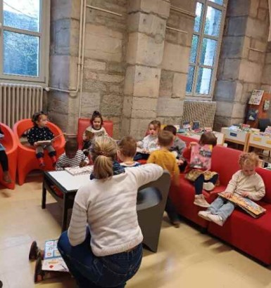 Sortie à la Médiathèque Pierre Bayle pour les élèves de toute petite et petite sections