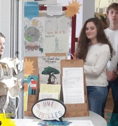 Des élèves du LGT Saint-Paul récompensés pour leur engagement en faveur des droits humains