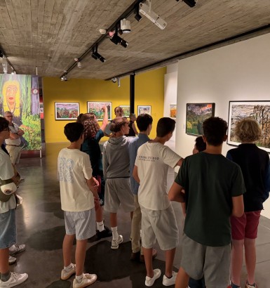 Les élèves de 3e découvrent l’exposition « Ceija Stojka – Garder les yeux ouverts »