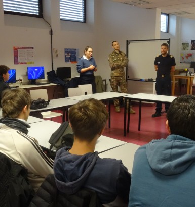 Informations sur les carrières des armées à destination des classes de Tle Bac pro