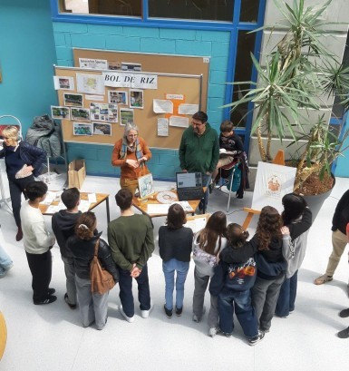 Un repas solidaire au self : Le "Bol de riz" pour soutenir des associations